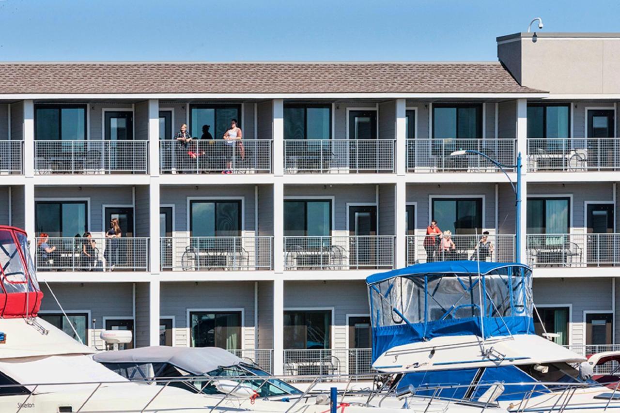 Park Point Marina Inn Дулут Экстерьер фото